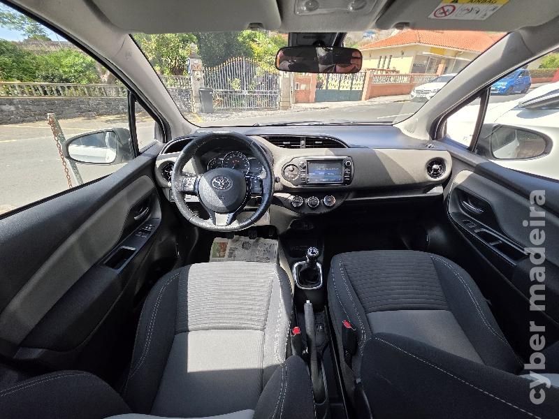 TOYOTA YARIS 1.0 VVT-I COMFORT 72CV Gasolina