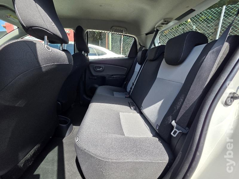 TOYOTA YARIS 1.0 VVT-I COMFORT 72CV Gasolina