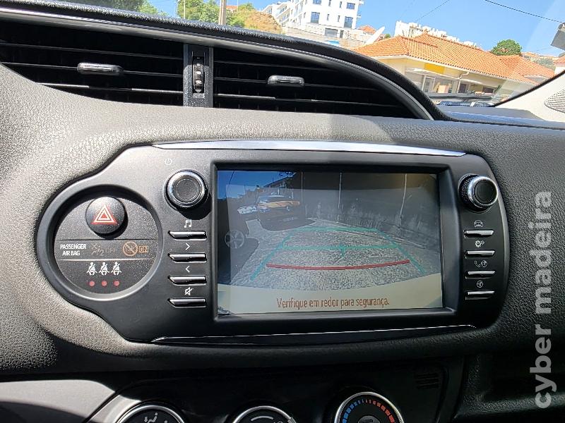 TOYOTA YARIS 1.0 VVT-I COMFORT 72CV Gasolina