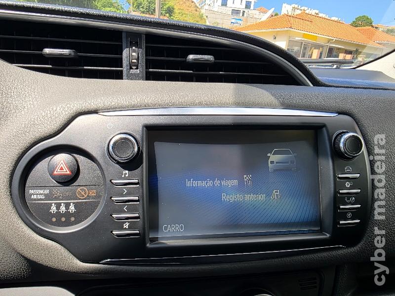 TOYOTA YARIS 1.0 VVT-I COMFORT 72CV Gasolina