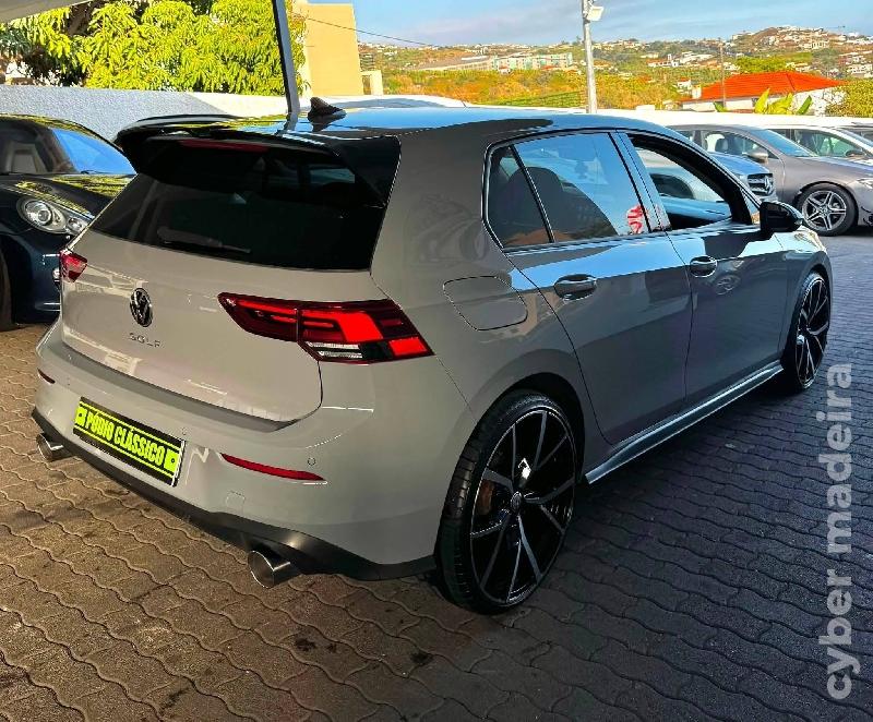 VOLKSWAGEN GOLF 8 Tdi Gasóleo