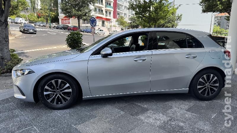 MERCEDES A 180 D PROGRESSIVE AUTOMÁTICO Gasóleo