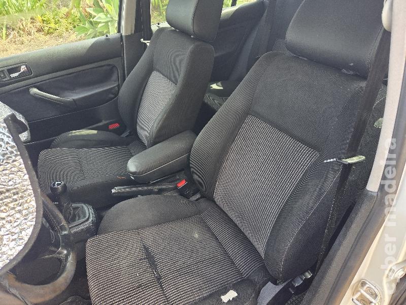 VOLKSWAGEN GOLF 1.9 tdi 115cv Carrinha Gasóleo