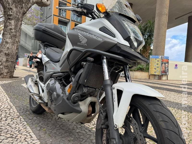 Honda NC750X 750 cc Sport, turismo