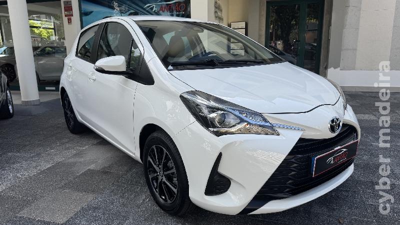 TOYOTA YARIS 1.0 VVT-I COMFORT Gasolina