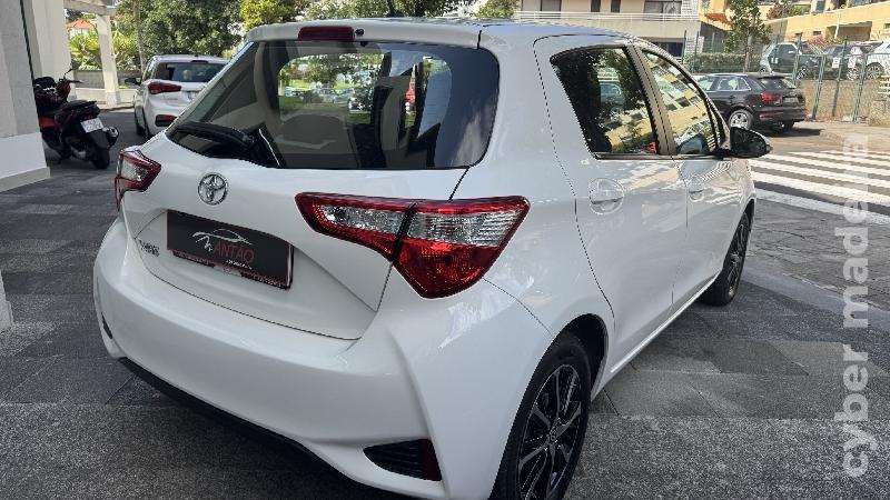 TOYOTA YARIS 1.0 VVT-I COMFORT Gasolina