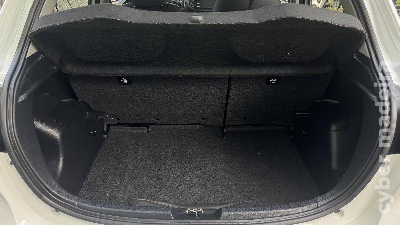 TOYOTA YARIS 1.0 VVT-I COMFORT Gasolina