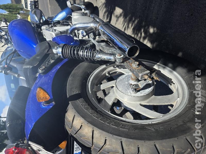 Yamaha Virago 250 cc Chopper, cruiser