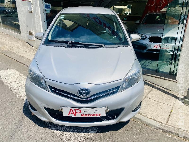TOYOTA YARIS 1.4 D4D Gasóleo