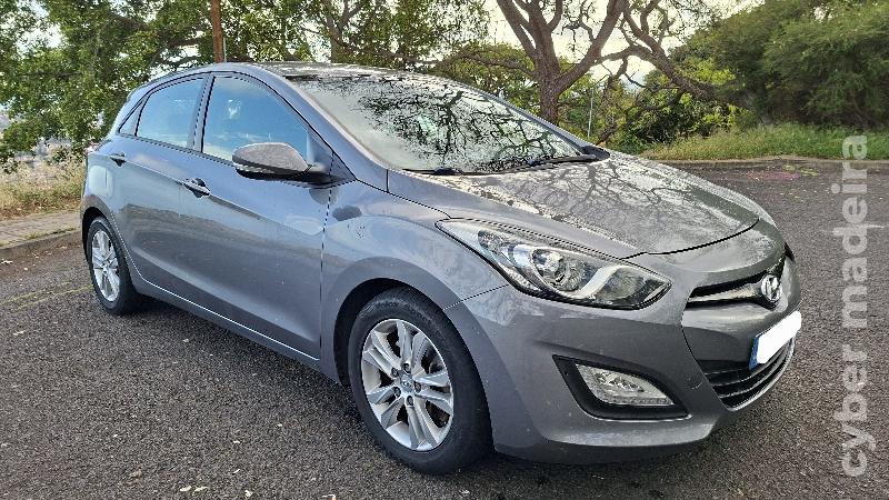 HYUNDAI I30 1.6CRDI Gasóleo