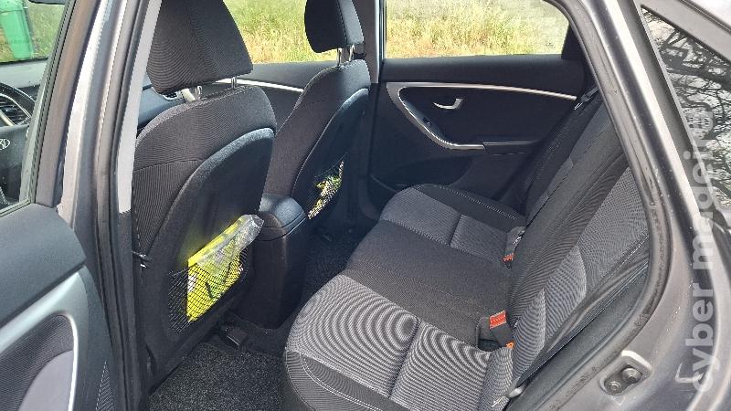 HYUNDAI I30 1.6CRDI Gasóleo