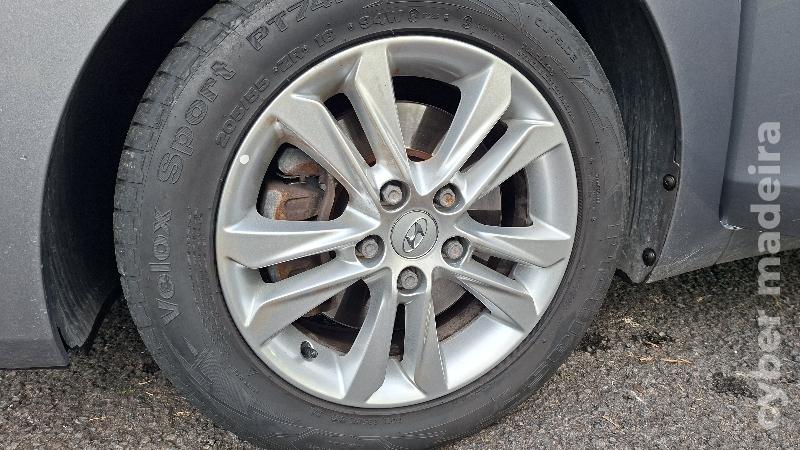 HYUNDAI I30 1.6CRDI Gasóleo
