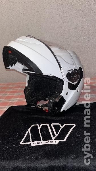 Unik Vendo capacete branco (MY) novo nunca usado (MY) XL