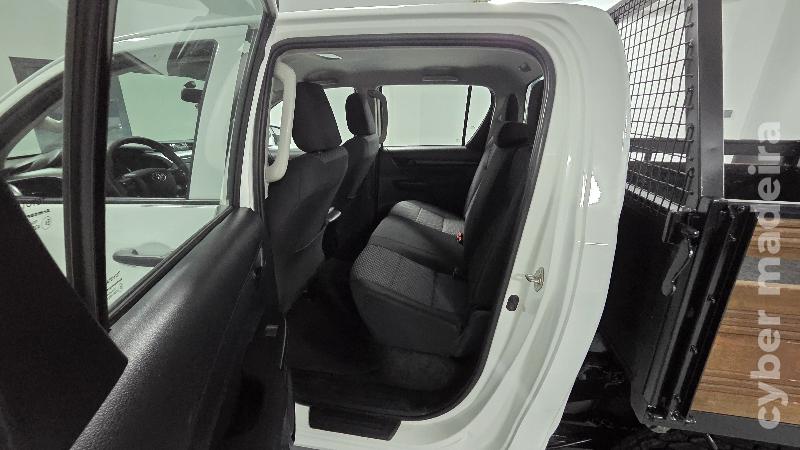 TOYOTA HI.LUX 2.4D4D 4WD Gasóleo