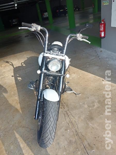 Yamaha Dragstar XVS 650 cc Chopper, cruiser