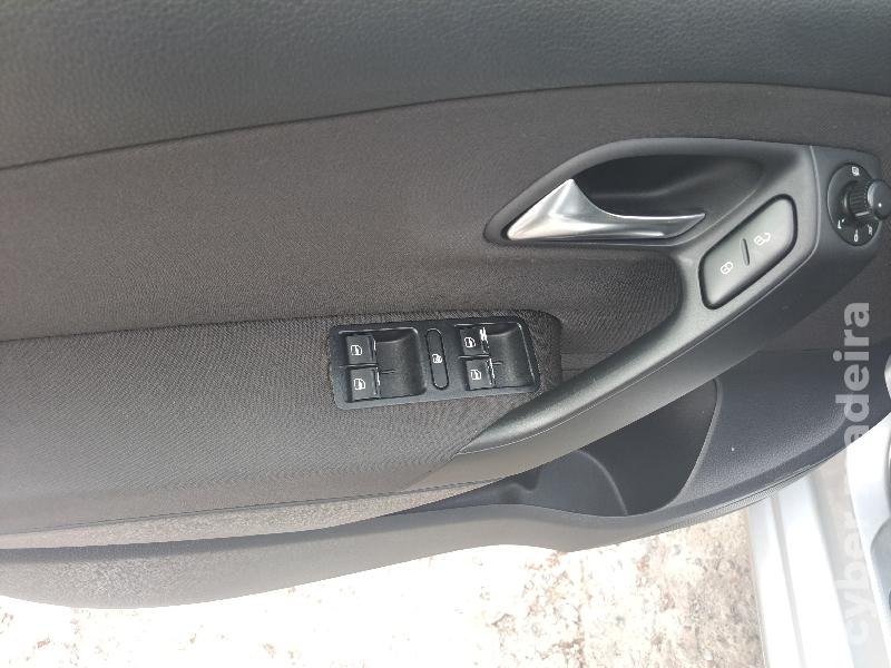 VOLKSWAGEN POLO 1.6 Tdi Gasóleo