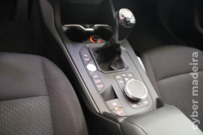 BMW Serie 1 116 i Advantage Gasolina