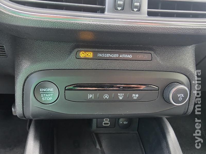 FORD FOCUS 1.0 ECOBOOST MHEV ACTIVE X Gasolina