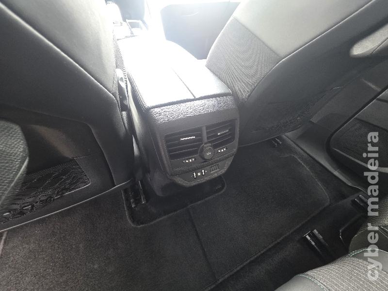 PEUGEOT 5008 1.5 BlueHDi ALLURE 7 LUGARES Gasóleo