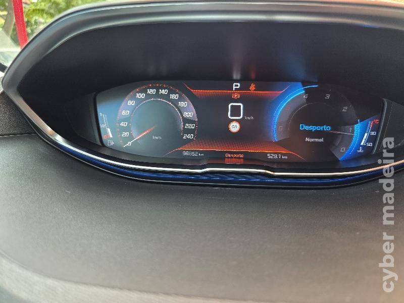 PEUGEOT 5008 1.5 BlueHDi ALLURE 7 LUGARES Gasóleo