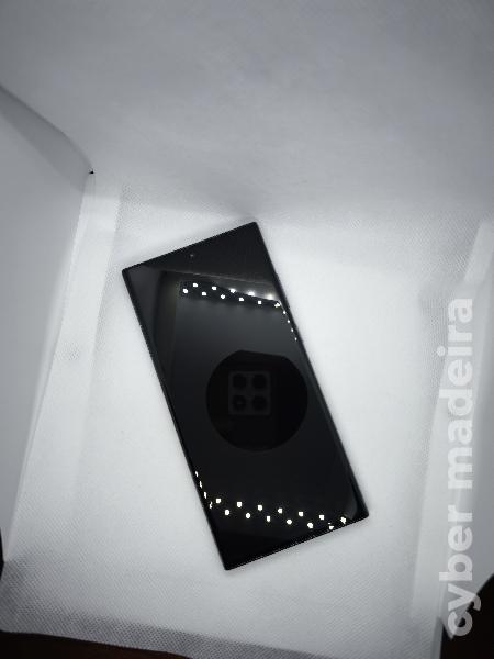 Samsung Galaxy S23 Ultra 512 GB – Preto – Estado Impecável
