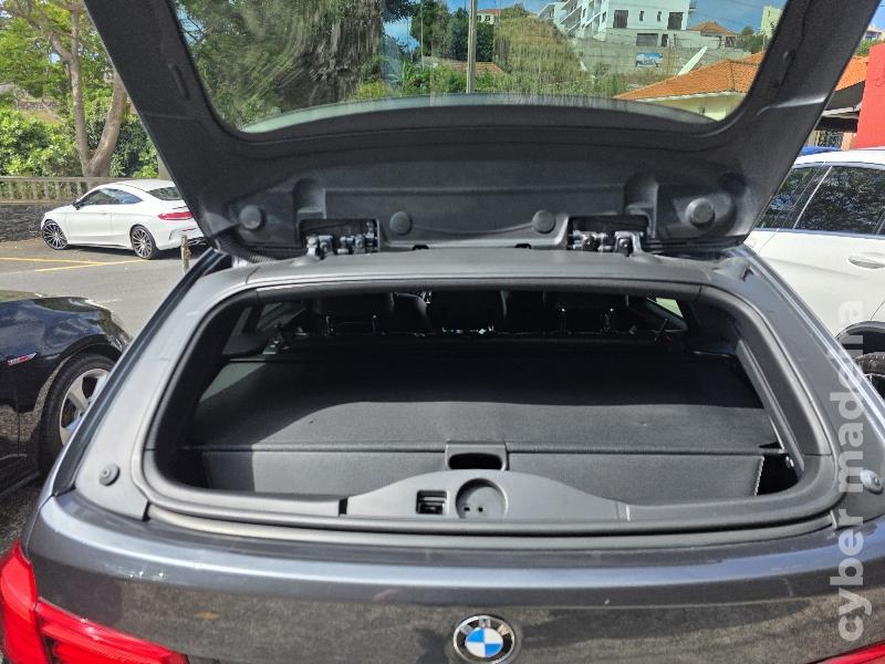 BMW Serie 3 318d TOURING LUXURY LINE AUTOMÁTICO Gasóleo