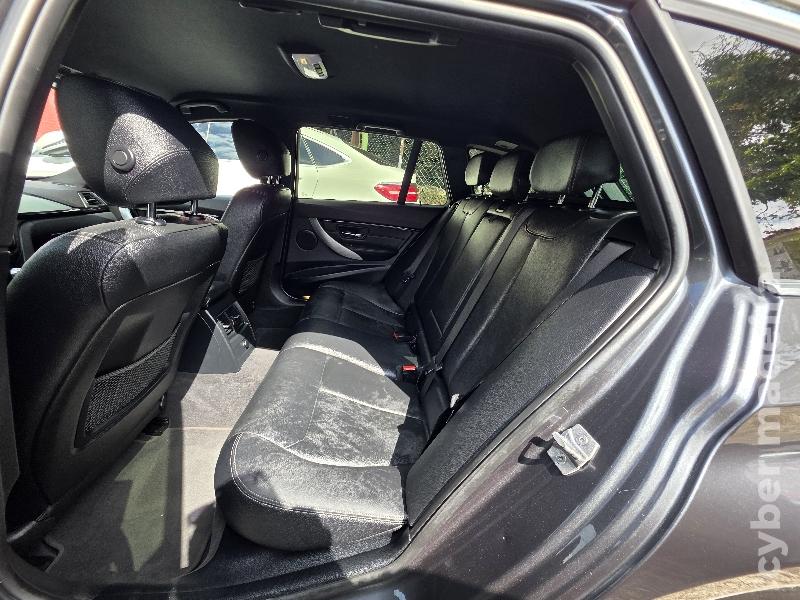 BMW Serie 3 318d TOURING LUXURY LINE AUTOMÁTICO Gasóleo
