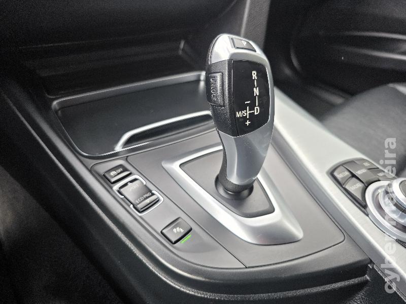 BMW Serie 3 318d TOURING LUXURY LINE AUTOMÁTICO Gasóleo