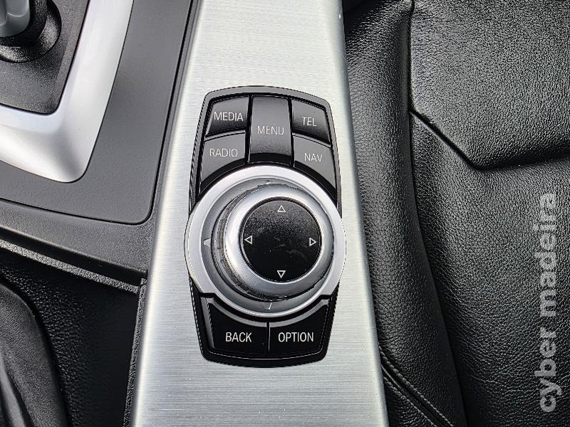 BMW Serie 3 318d TOURING LUXURY LINE AUTOMÁTICO Gasóleo