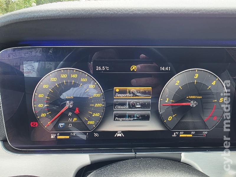 MERCEDES E 220d COUPE AMG LINE AUTOMÁTICO Gasóleo