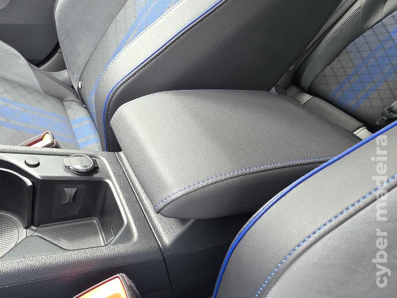 VOLKSWAGEN GOLF R DSG 4MOTION 2.0 TSI AUTOMATICO Gasolina