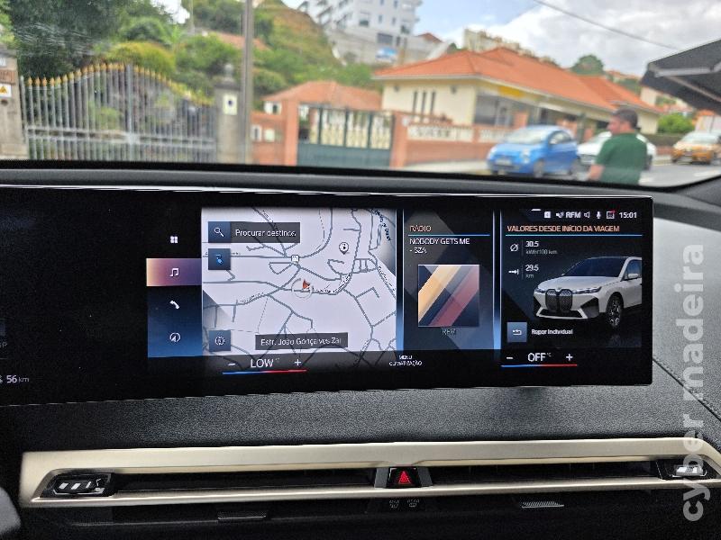 BMW IX XDRIVE40 AUTOMATICO Autonomia elétrica até 400 km Eléctrico