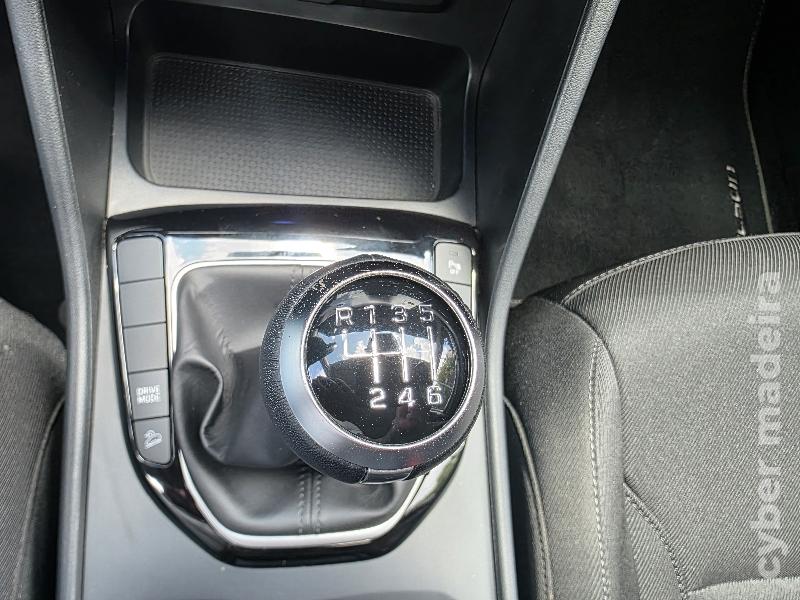 HYUNDAI TUCSON 1.6 T-GDi PREMIUM Gasolina