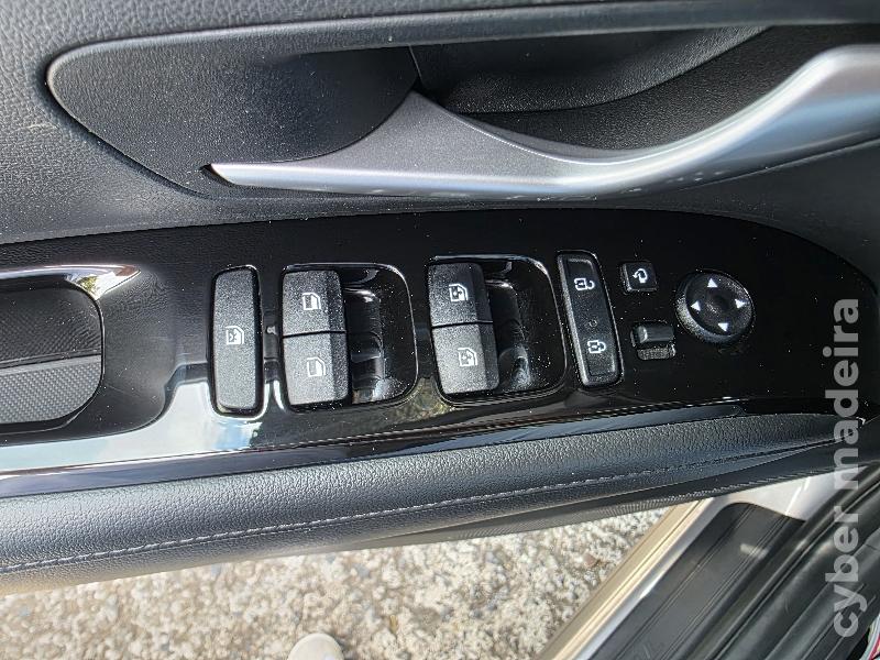 HYUNDAI TUCSON 1.6 T-GDi PREMIUM Gasolina