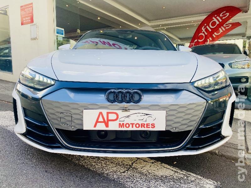 AUDI E-TRON GT MATRIX Eléctrico