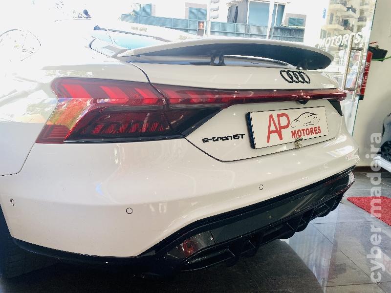 AUDI E-TRON GT MATRIX Eléctrico