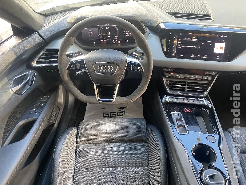 AUDI E-TRON GT MATRIX Eléctrico
