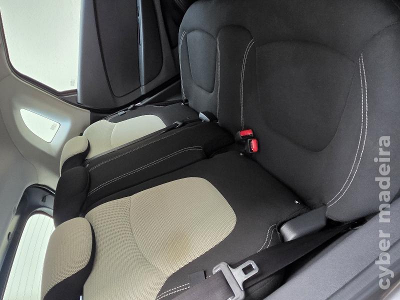 RENAULT CAPTUR ZEN Gasóleo