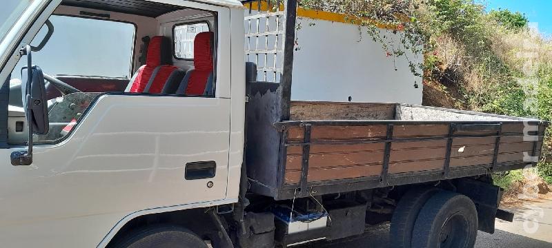 MITSUBISHI CANTER Fe 331 belea 2a Gasóleo