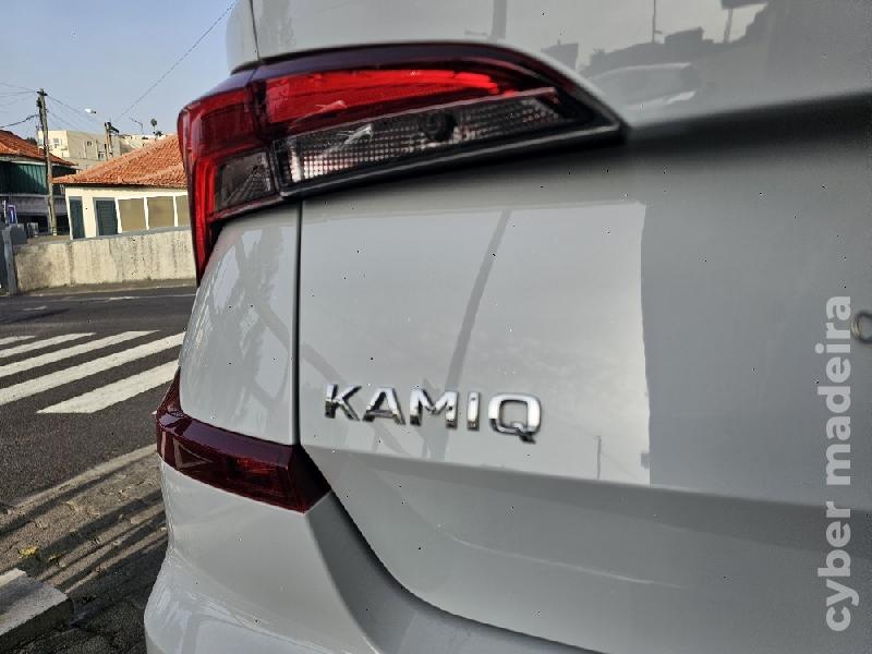 SKODA 120 Kamiq 1.0 TSI SUV Selection DSG7 116cv Gasolina