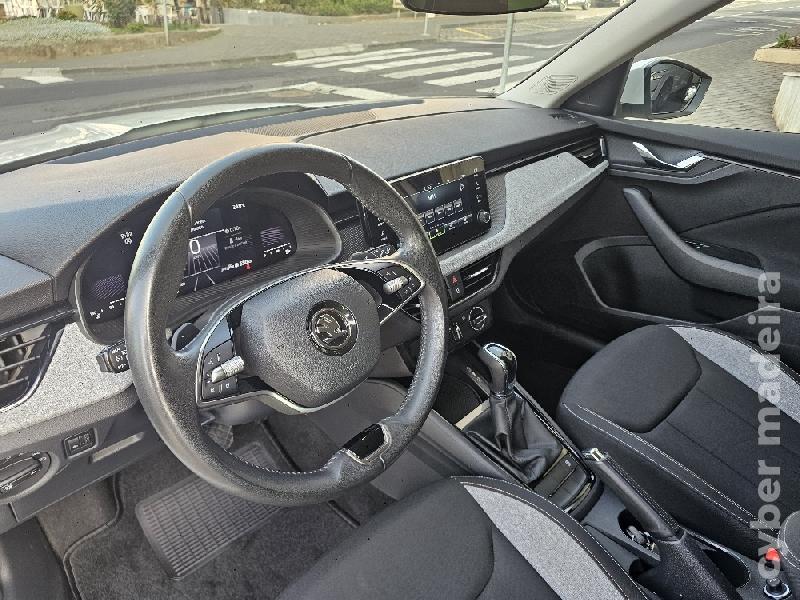 SKODA 120 Kamiq 1.0 TSI SUV Selection DSG7 116cv Gasolina
