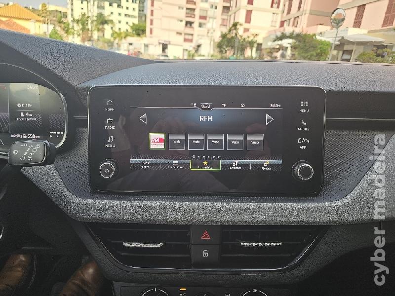 SKODA 120 Kamiq 1.0 TSI SUV Selection DSG7 116cv Gasolina
