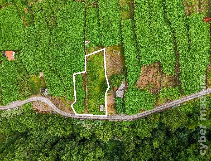 Terreno T3 para Venda