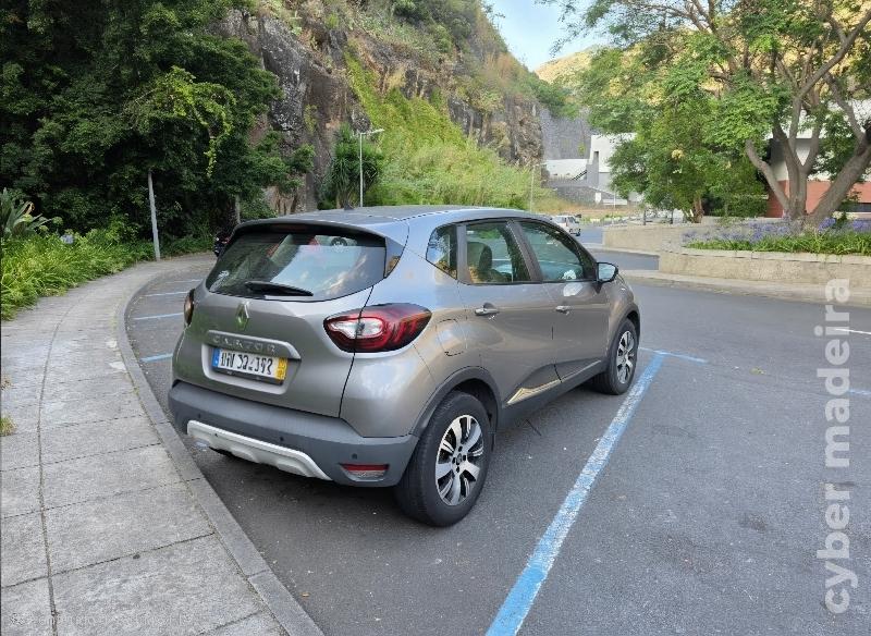RENAULT CAPTUR ZEN Gasóleo