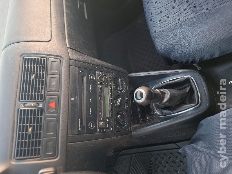VOLKSWAGEN GOLF IV Gasolina