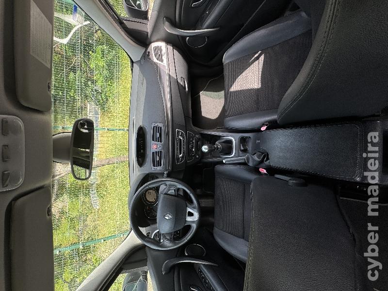 RENAULT MEGANE III Gasóleo