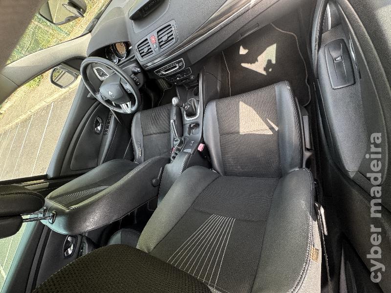 RENAULT MEGANE III Gasóleo