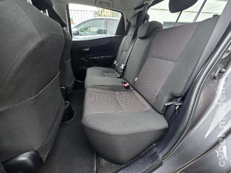 TOYOTA YARIS 1.4 D4D AUTOMÁTICO C/GARANTIA Gasóleo
