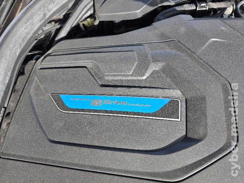 BMW Serie 3 330e CORPORATE Edition AUTOMATICO - Plug-in Híbrido