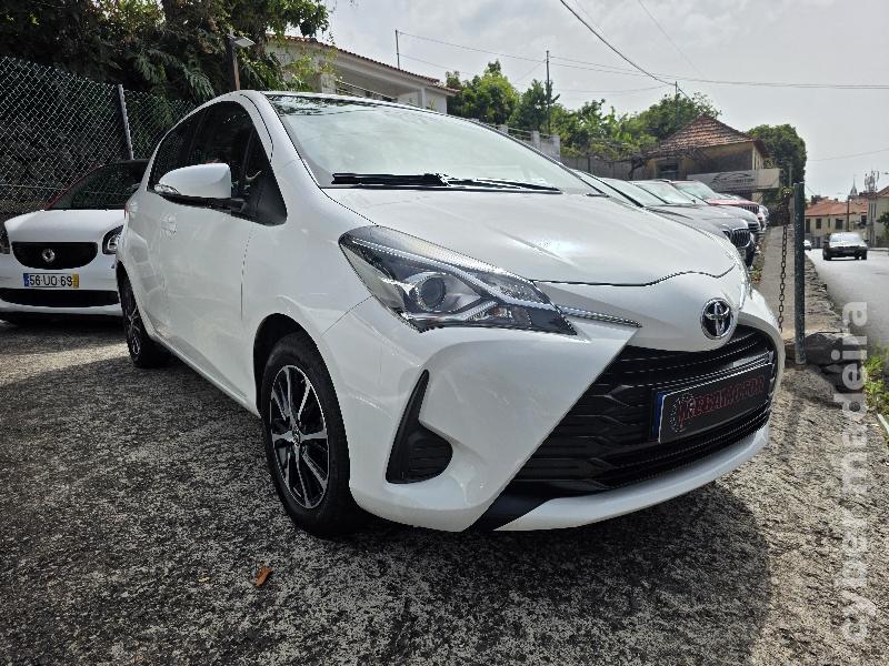 TOYOTA YARIS 1.0 VVT-i COMFORT Gasolina